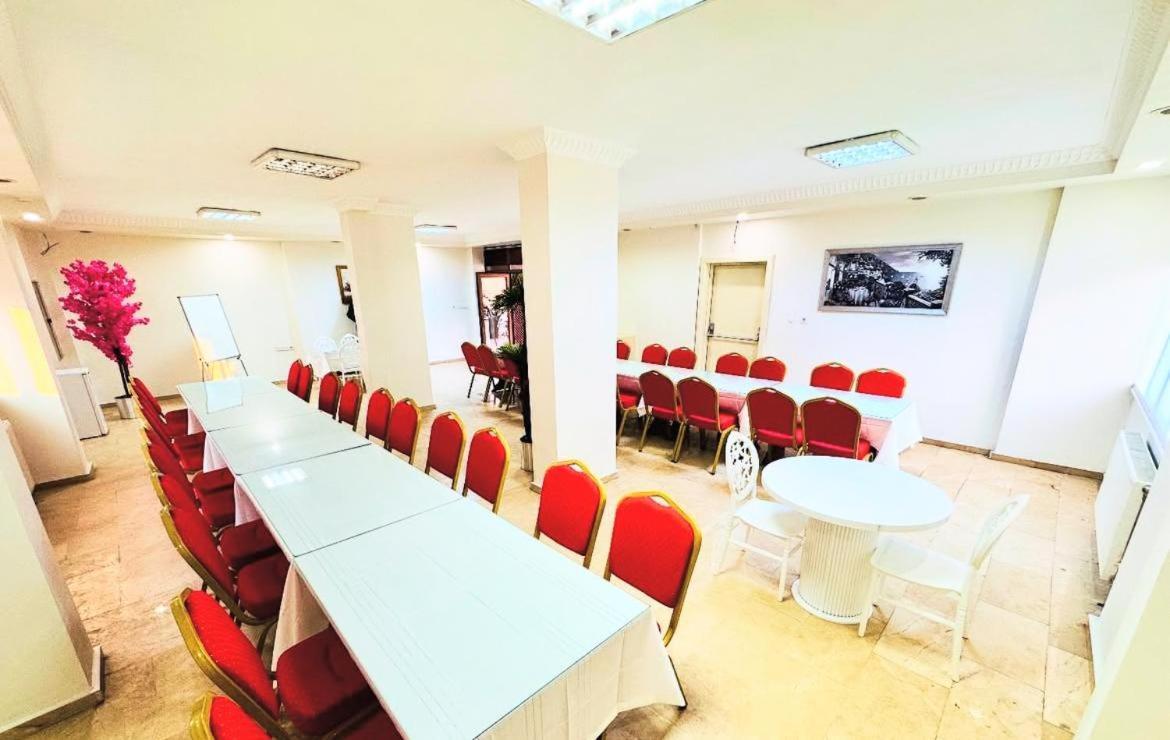 Garden Liva Hotel Igdır エクステリア 写真